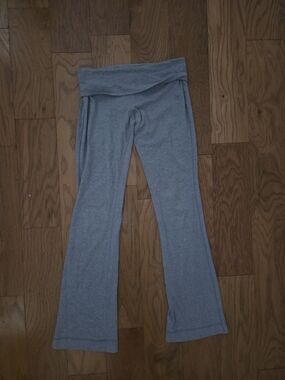SO Light Gray Fold-Over Waist Yoga Pants